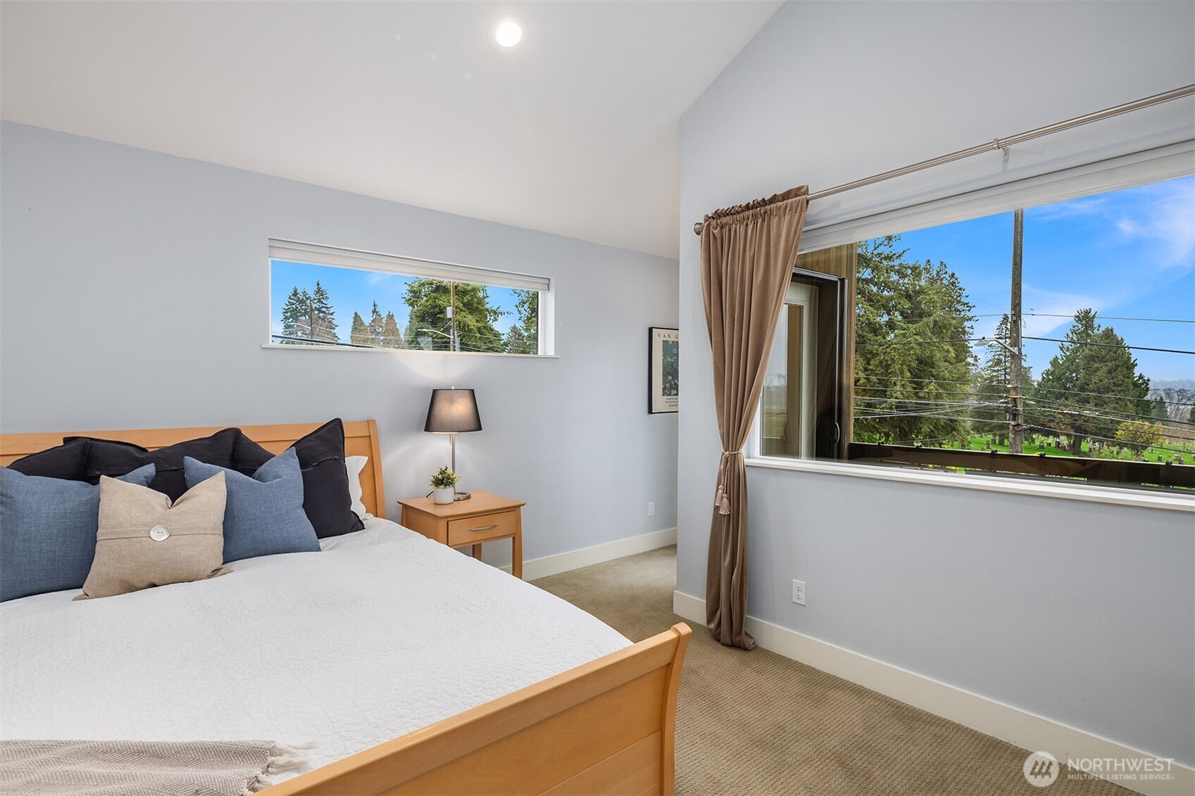 3010 NE 55th Street , Seattle, WA 98105