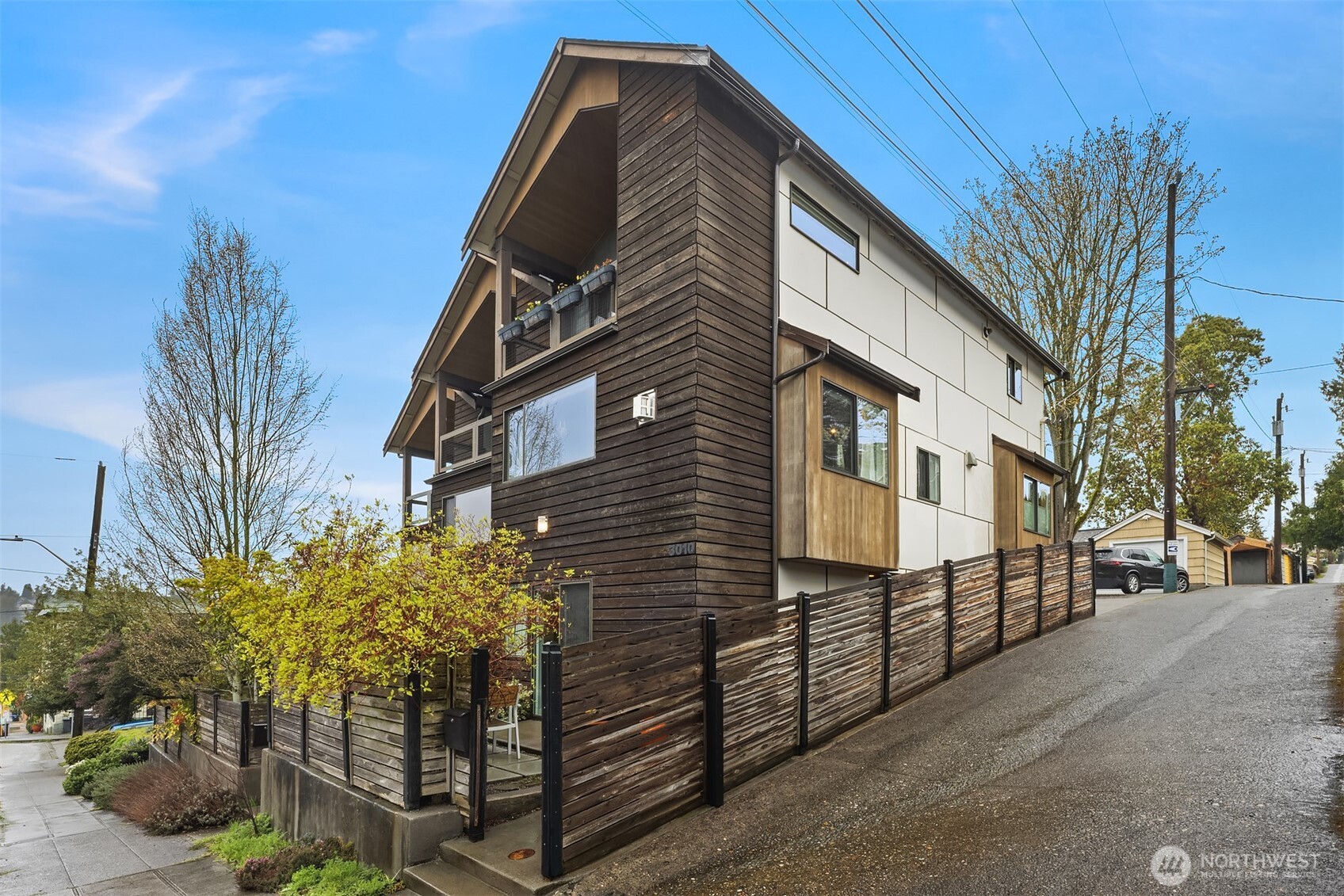 3010 NE 55th Street , Seattle, WA 98105