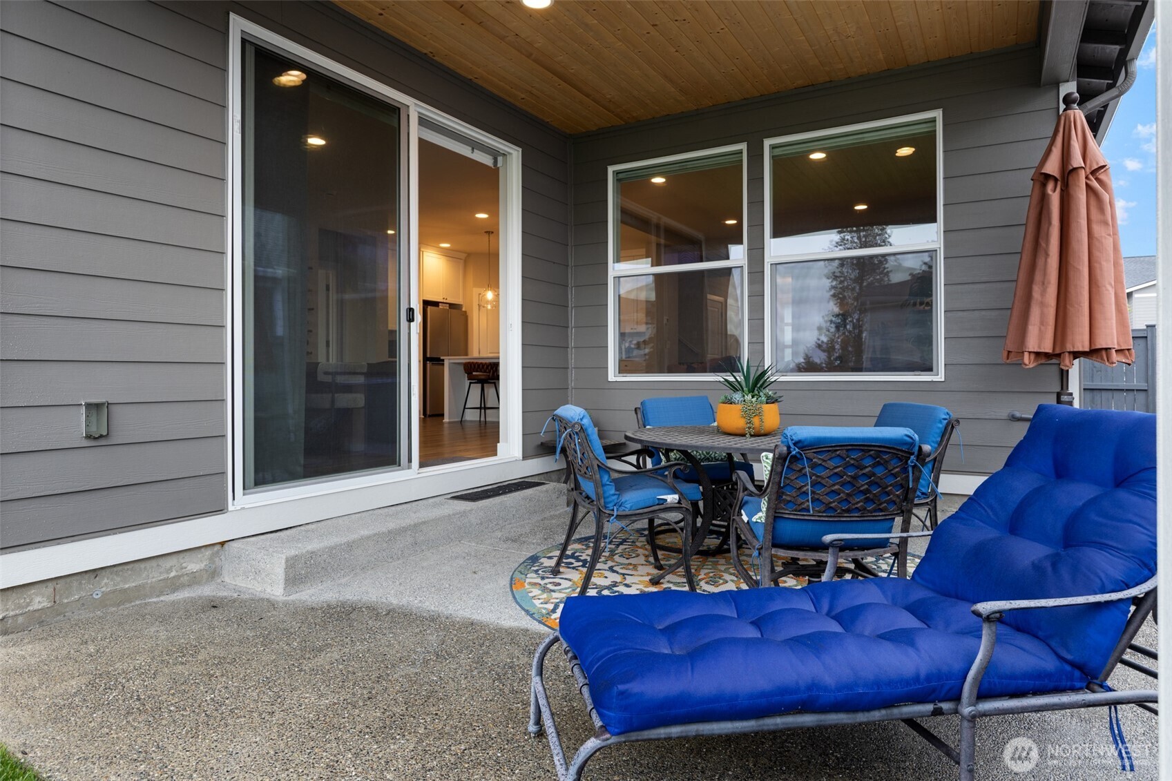 1076 Lindenberger Lane , Enumclaw, WA 98022