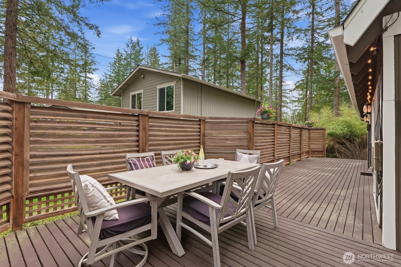17327 432nd Avenue SE, North Bend, WA 98045