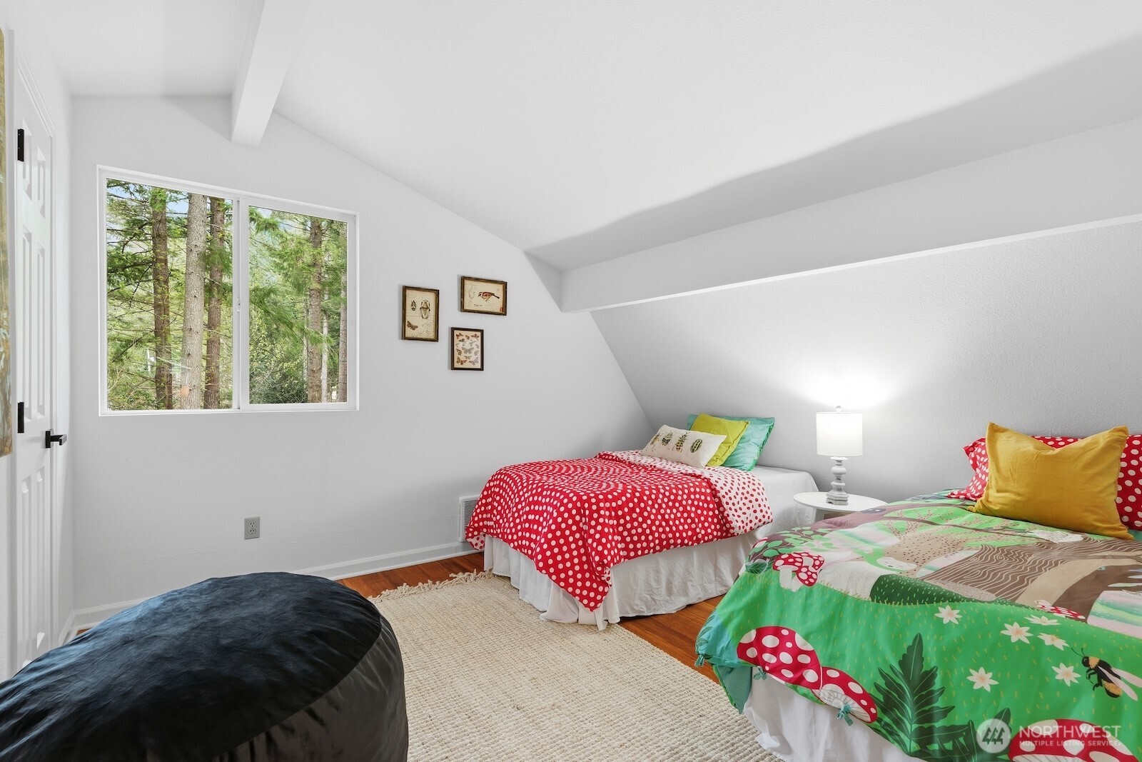17327 432nd Avenue SE, North Bend, WA 98045