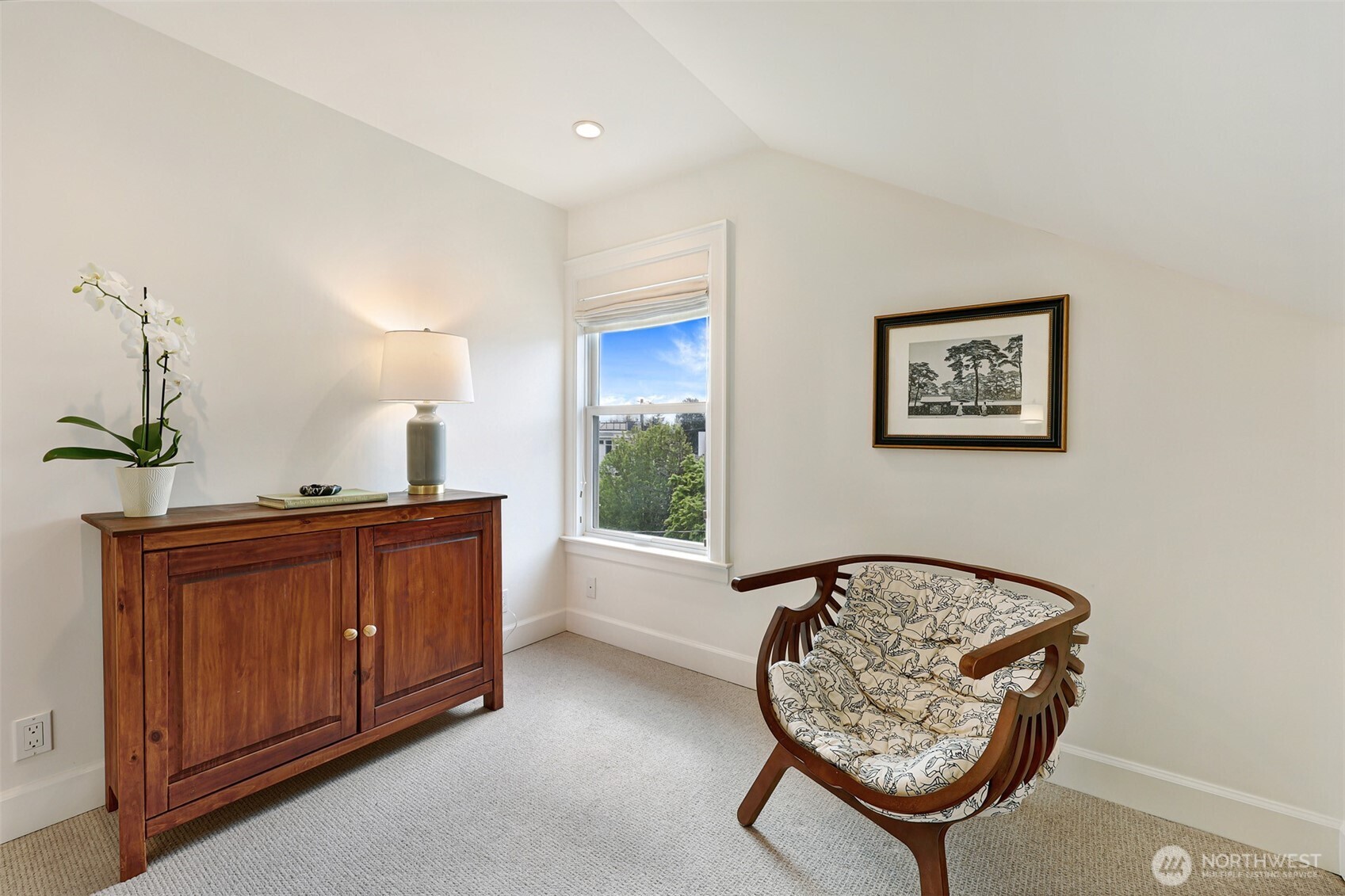 342 NW 76th Street , Seattle, WA 98117