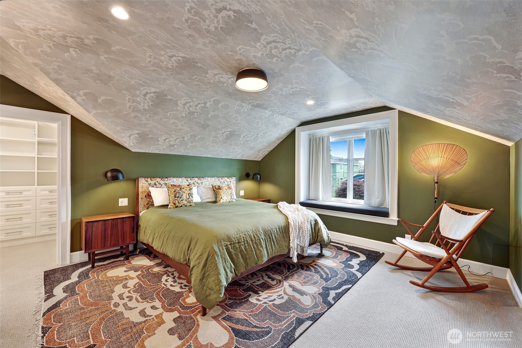 342 NW 76th Street , Seattle, WA 98117