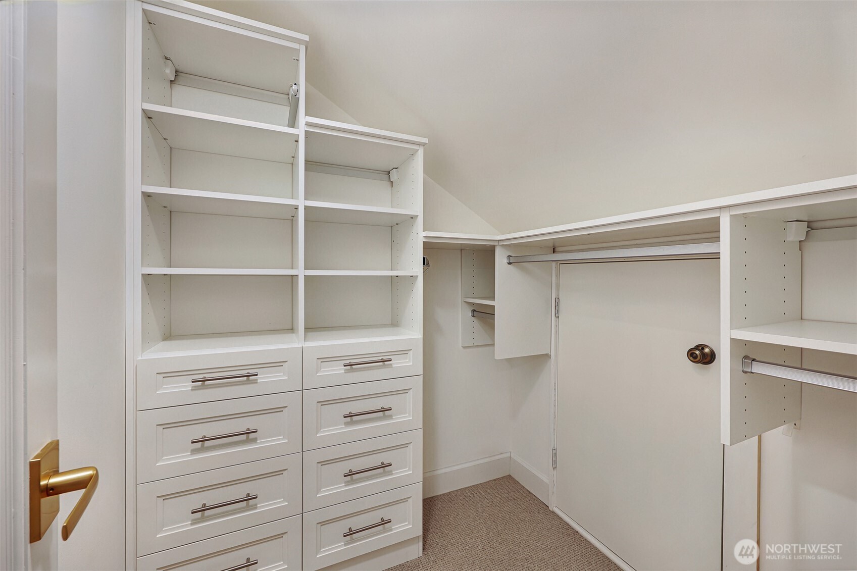342 NW 76th Street , Seattle, WA 98117