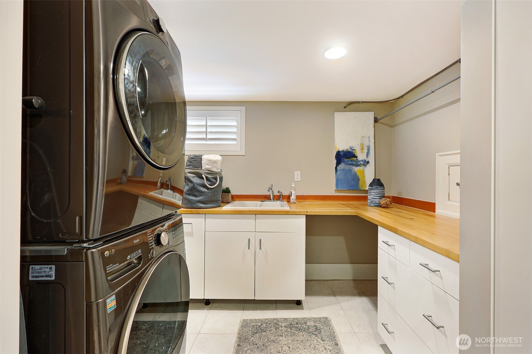 342 NW 76th Street , Seattle, WA 98117