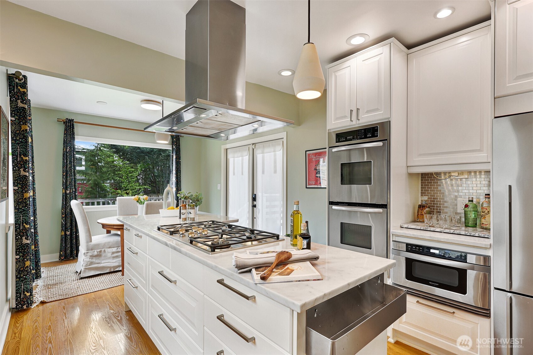 342 NW 76th Street , Seattle, WA 98117
