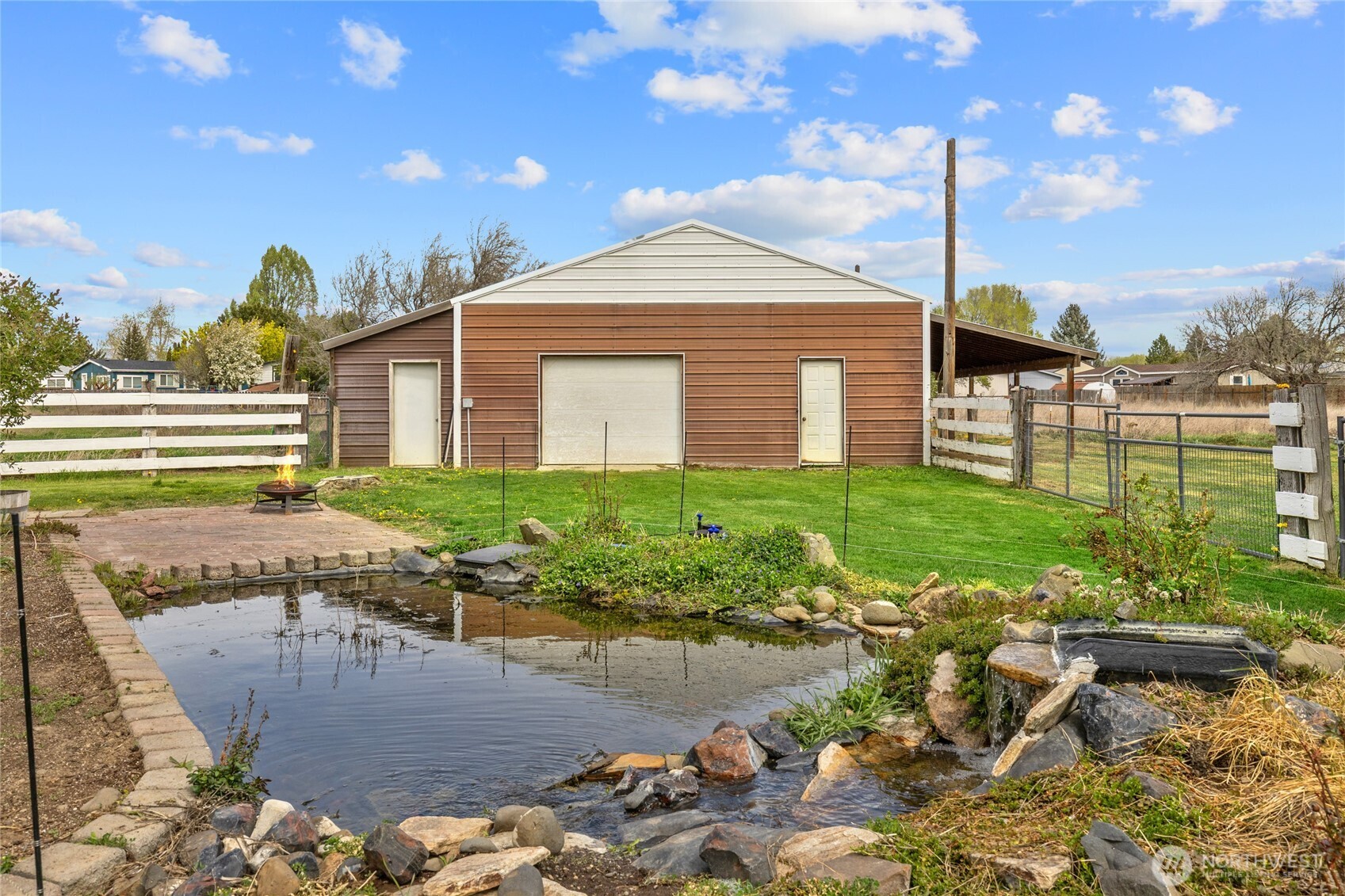 700 N Pierce Street , Kittitas, WA 98934