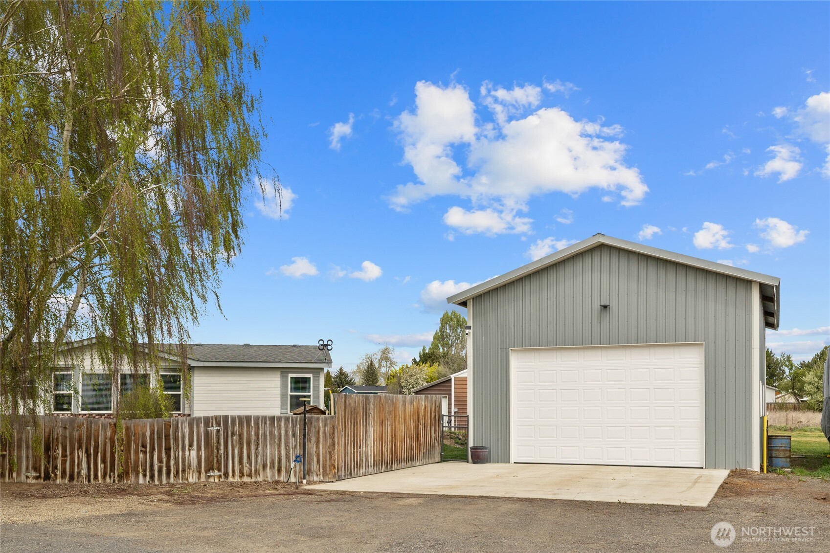 700 N Pierce Street , Kittitas, WA 98934