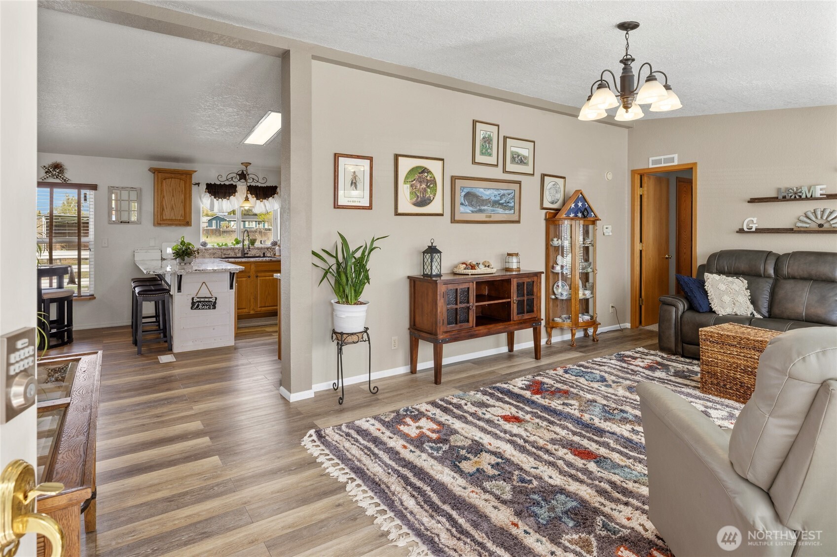 700 N Pierce Street , Kittitas, WA 98934