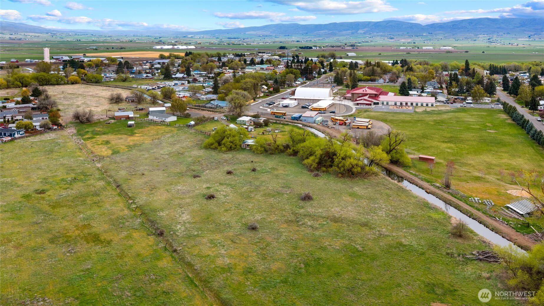 700 N Pierce Street , Kittitas, WA 98934