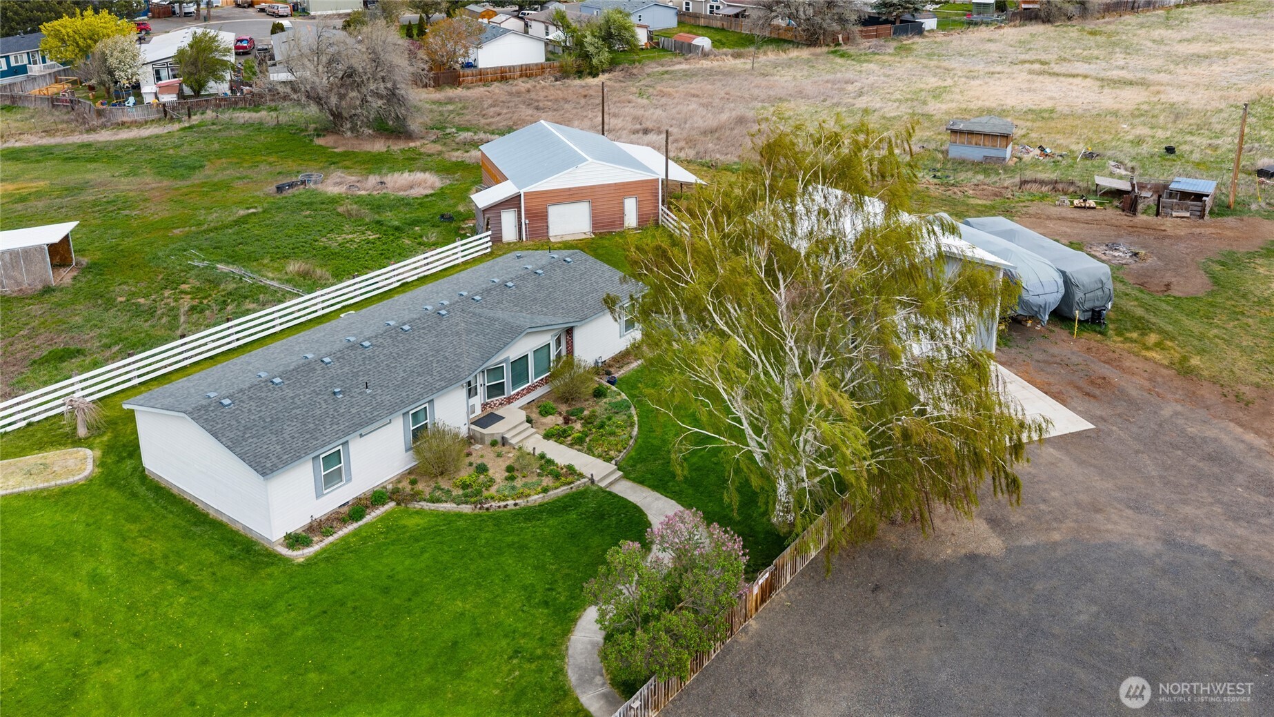 700 N Pierce Street , Kittitas, WA 98934