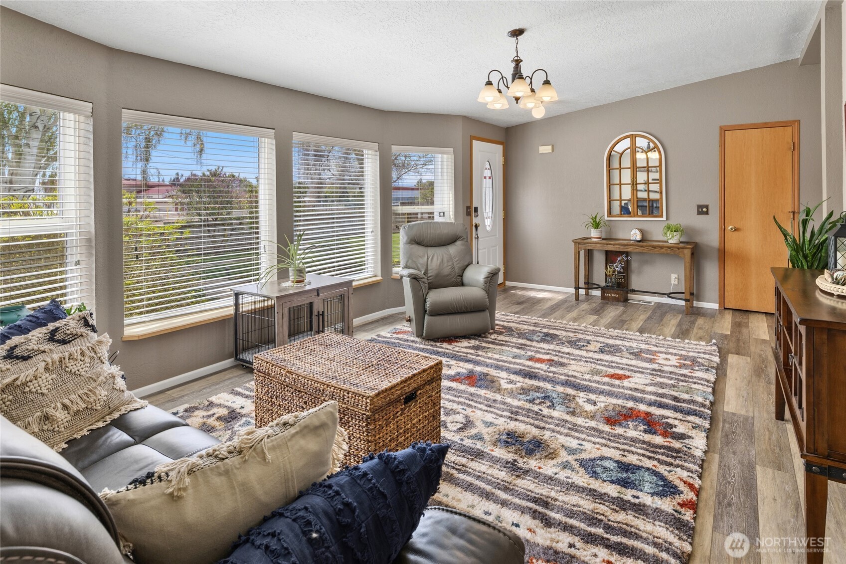 700 N Pierce Street , Kittitas, WA 98934