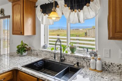 700 N Pierce Street , Kittitas, WA 98934 - Photo 8