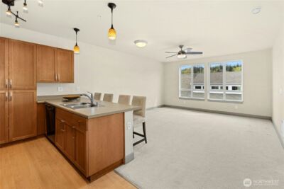 1880 25th Avenue NE #413, Issaquah, WA 98029 - Photo 13