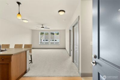 1880 25th Avenue NE #413, Issaquah, WA 98029 - Photo 5