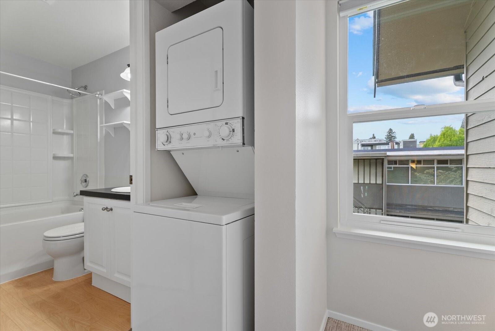 1109 N Allen Place #205, Seattle, WA 98103