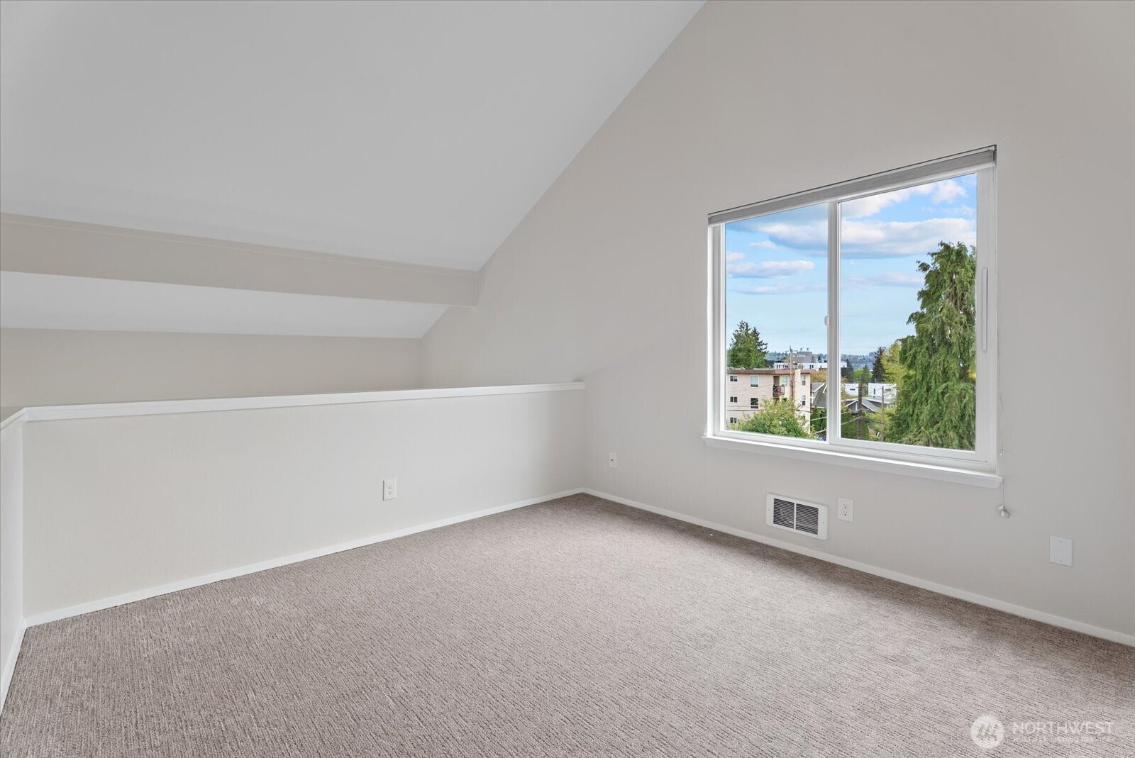 1109 N Allen Place #205, Seattle, WA 98103