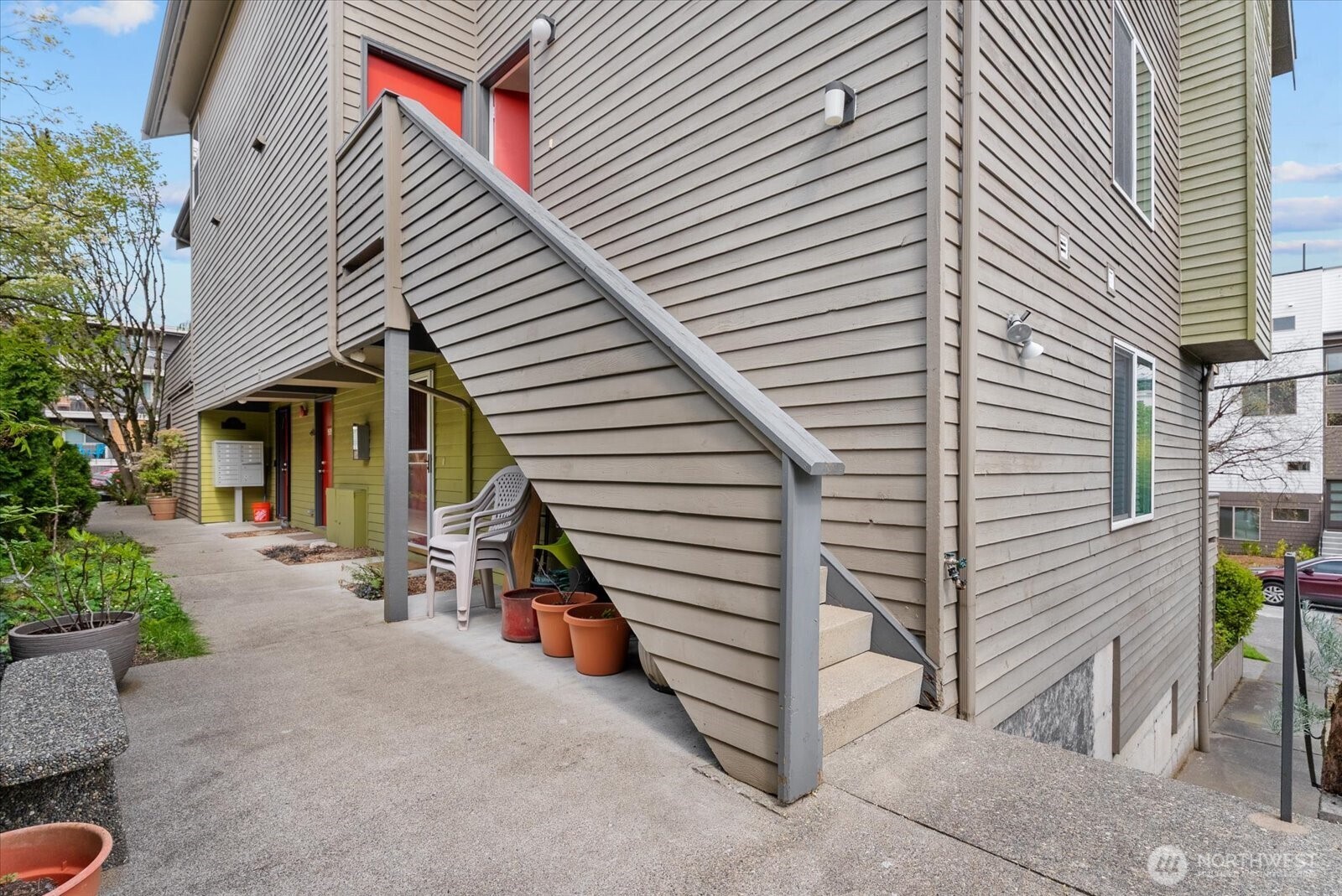 1109 N Allen Place #205, Seattle, WA 98103