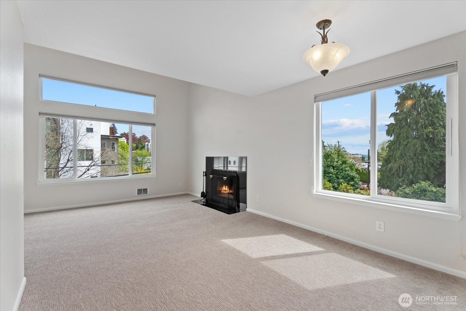 1109 N Allen Place #205, Seattle, WA 98103