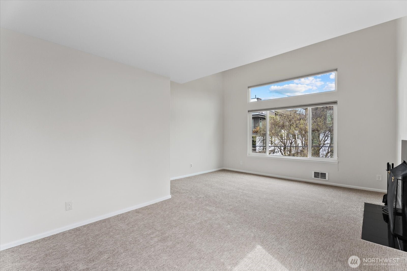 1109 N Allen Place #205, Seattle, WA 98103