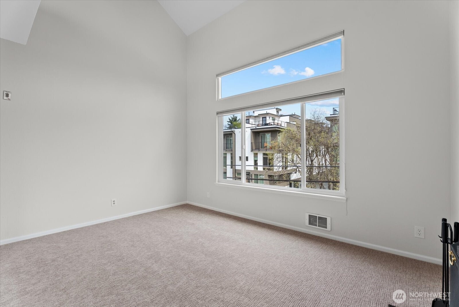 1109 N Allen Place #205, Seattle, WA 98103