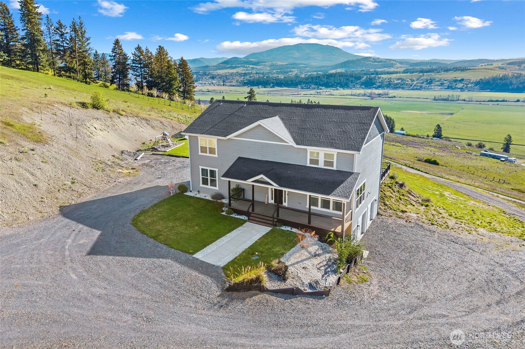 842 Valley Westside Road #U, Colville, WA 99114