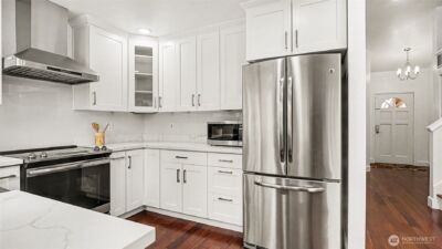 4002 NE 7th Court , Renton, WA 98056 - Photo 17