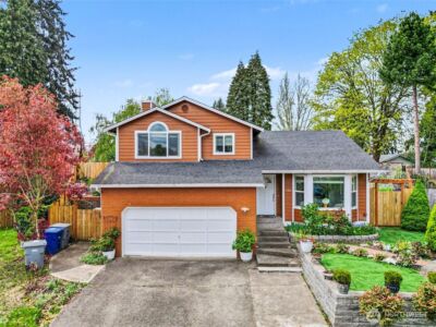 4002 NE 7th Court , Renton, WA 98056 - Photo 3