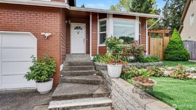 4002 NE 7th Court , Renton, WA 98056 - Photo 6
