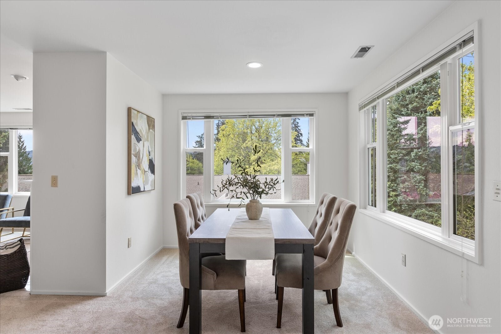 4049 Providence Point Drive SE, Issaquah, WA 98029