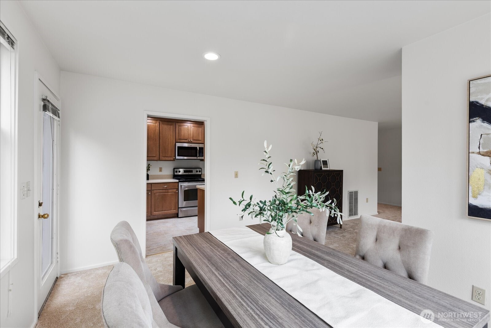 4049 Providence Point Drive SE, Issaquah, WA 98029
