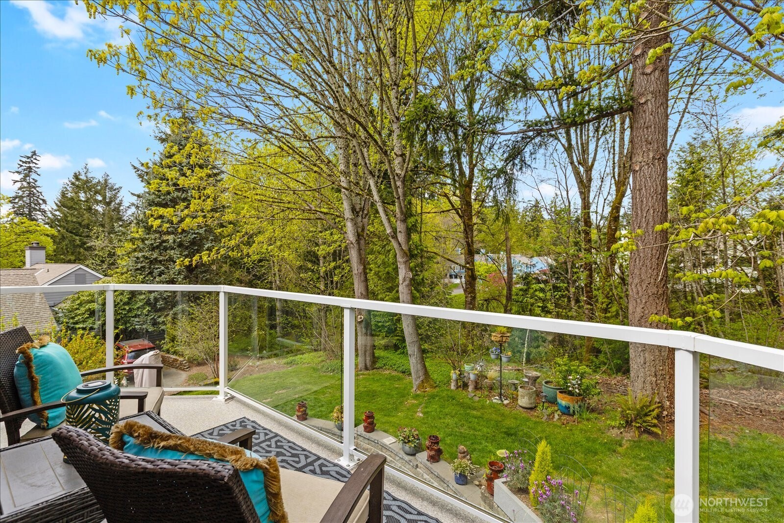 4049 Providence Point Drive SE, Issaquah, WA 98029