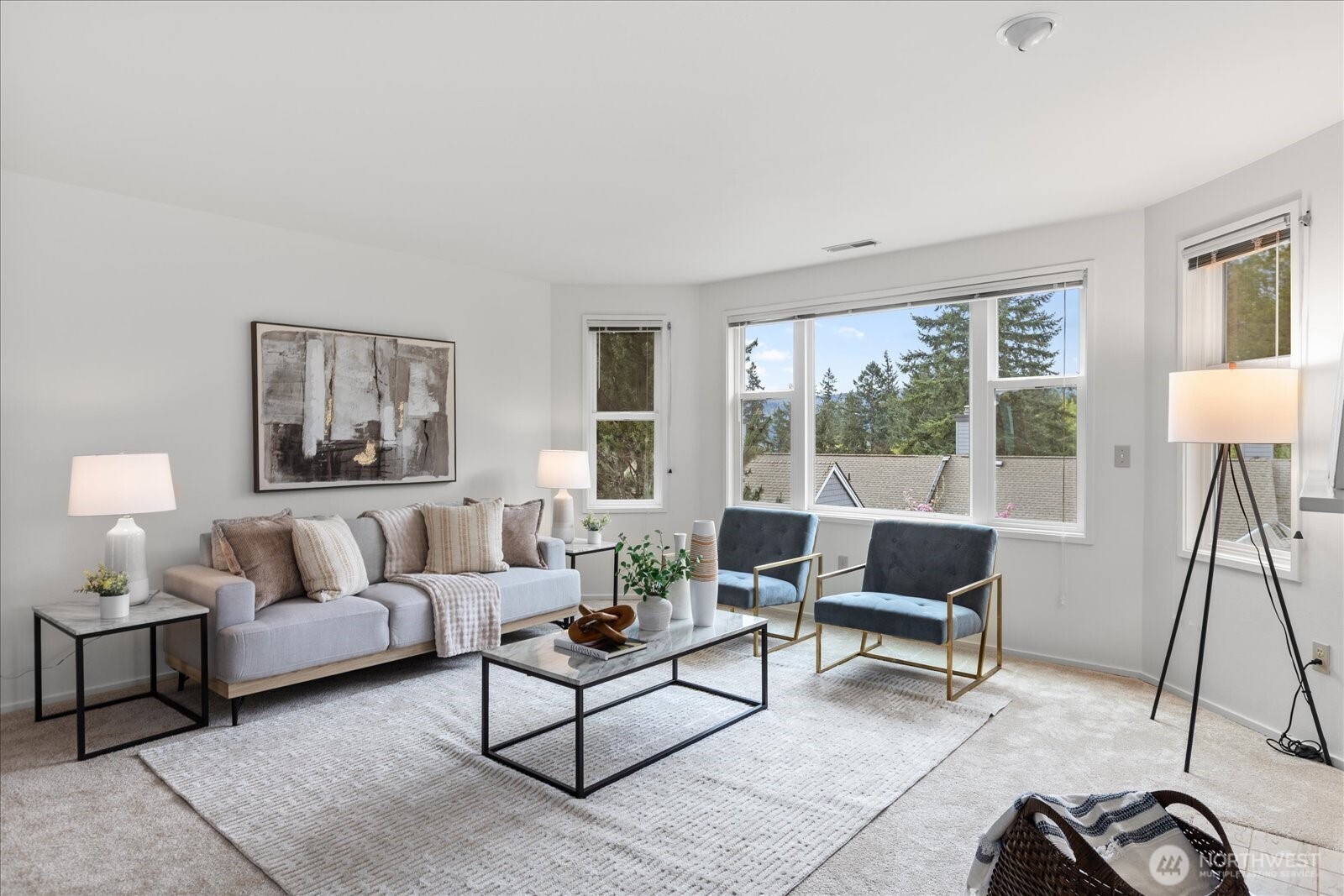 4049 Providence Point Drive SE, Issaquah, WA 98029