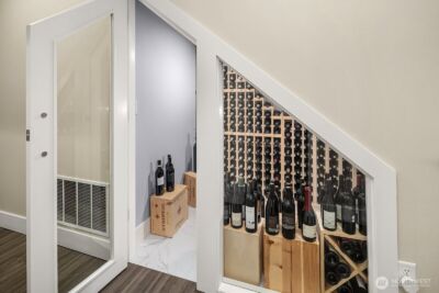 21298 SE 25th Street , Sammamish, WA 98075 - Photo 15