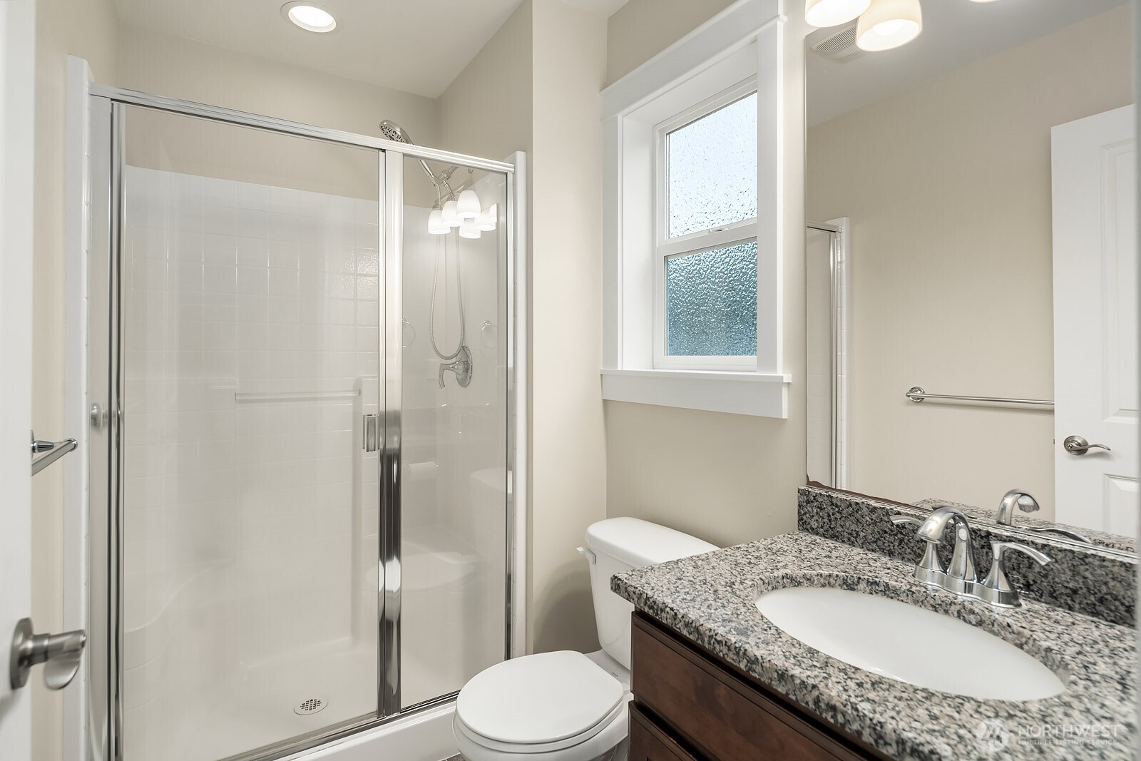 21298 SE 25th Street , Sammamish, WA 98075