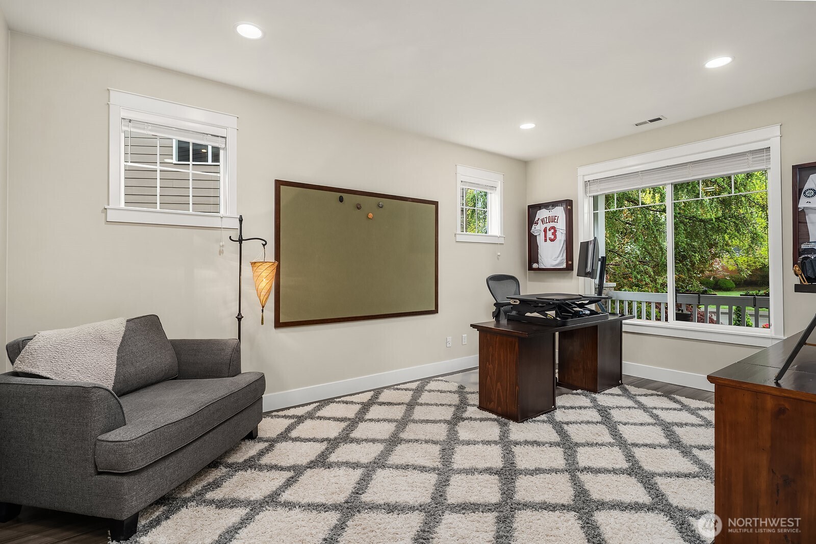 21298 SE 25th Street , Sammamish, WA 98075