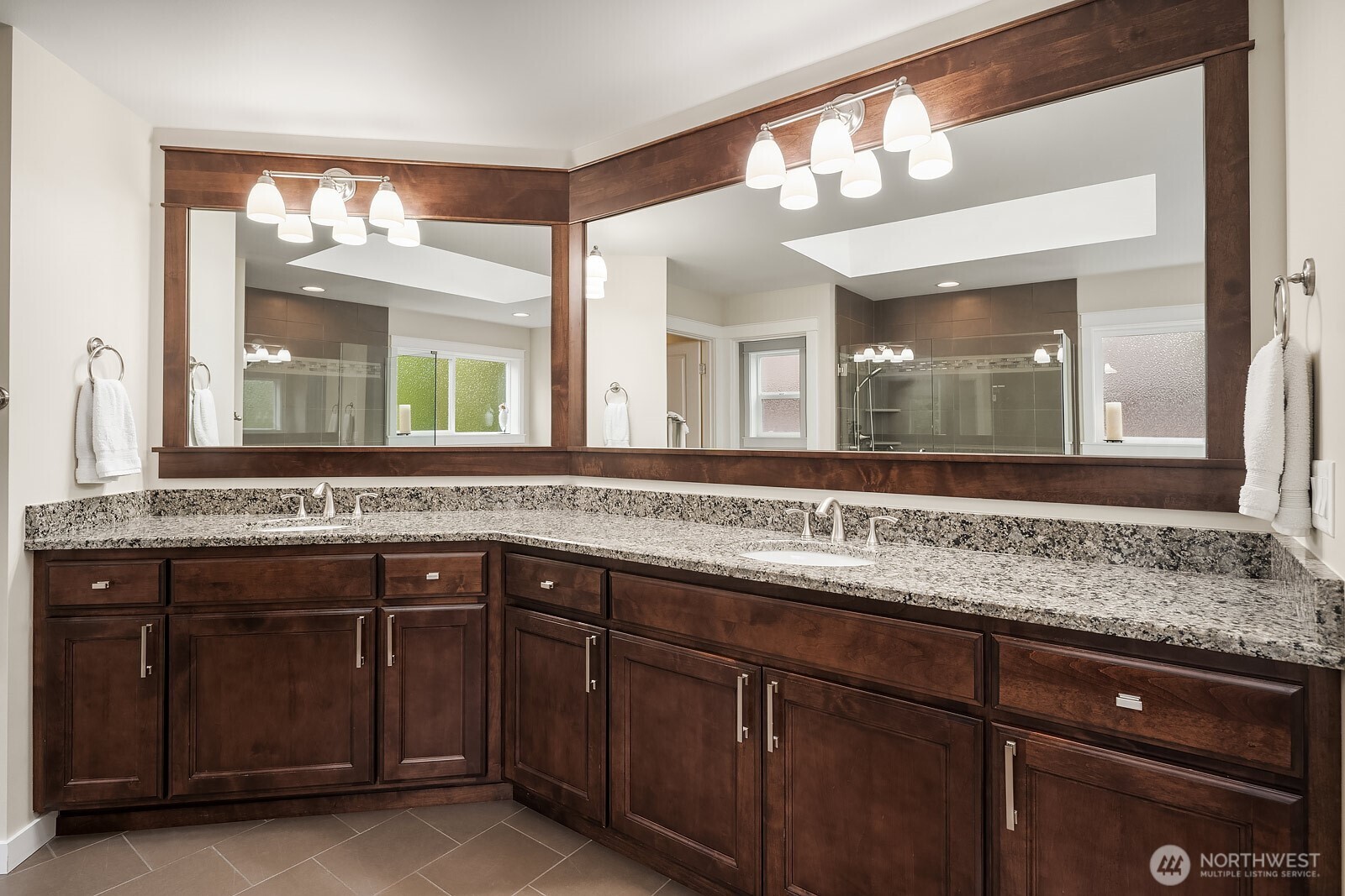 21298 SE 25th Street , Sammamish, WA 98075