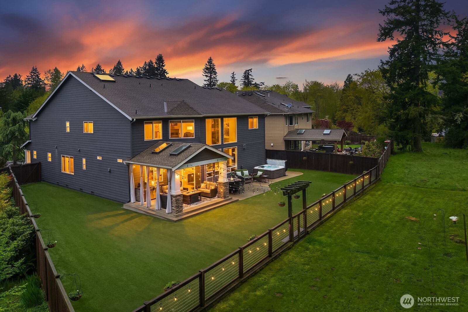 21298 SE 25th Street , Sammamish, WA 98075
