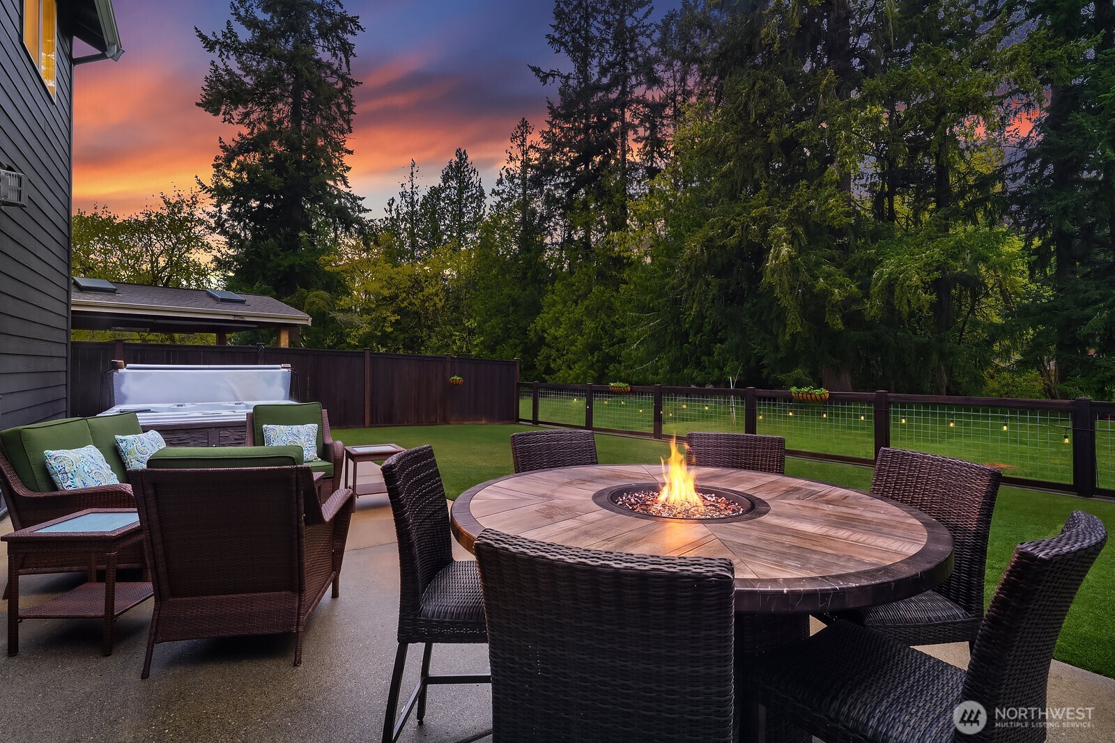 21298 SE 25th Street , Sammamish, WA 98075