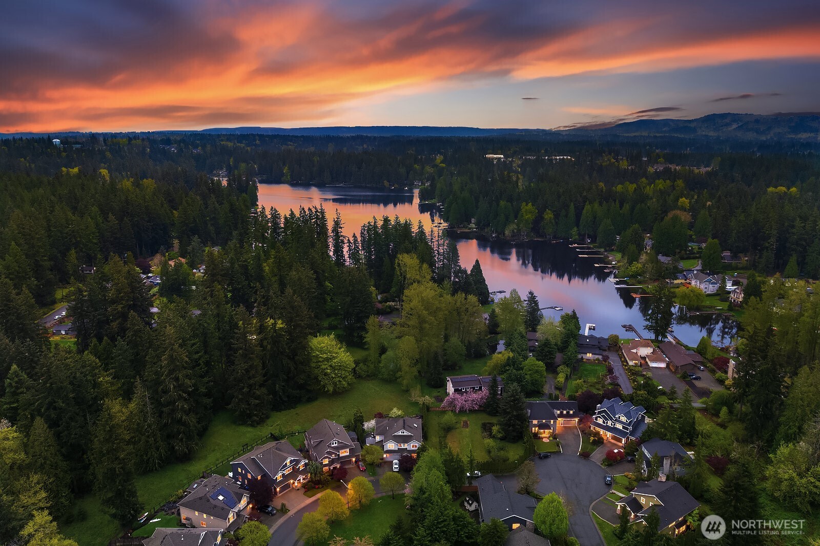 21298 SE 25th Street , Sammamish, WA 98075
