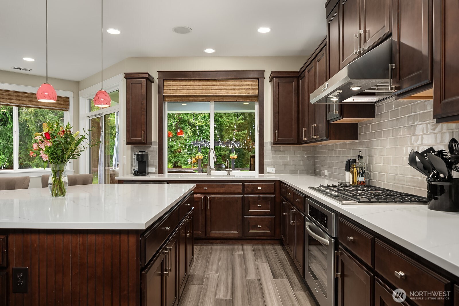 21298 SE 25th Street , Sammamish, WA 98075