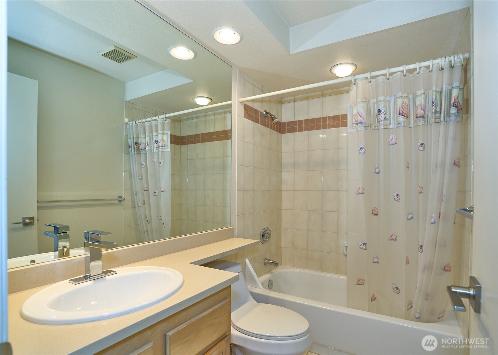 8730 133rd Avenue NE, Redmond, WA 98052