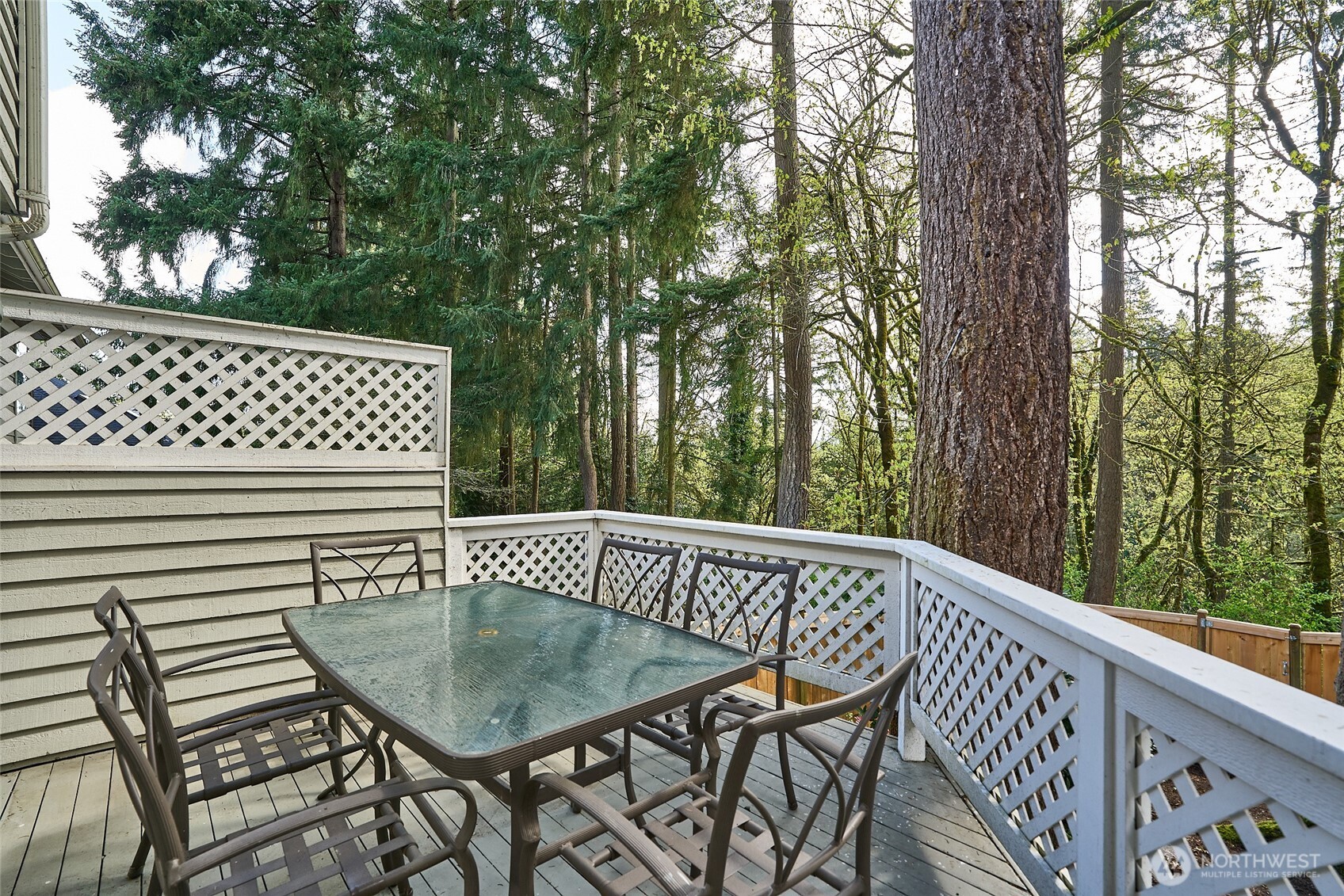 8730 133rd Avenue NE, Redmond, WA 98052