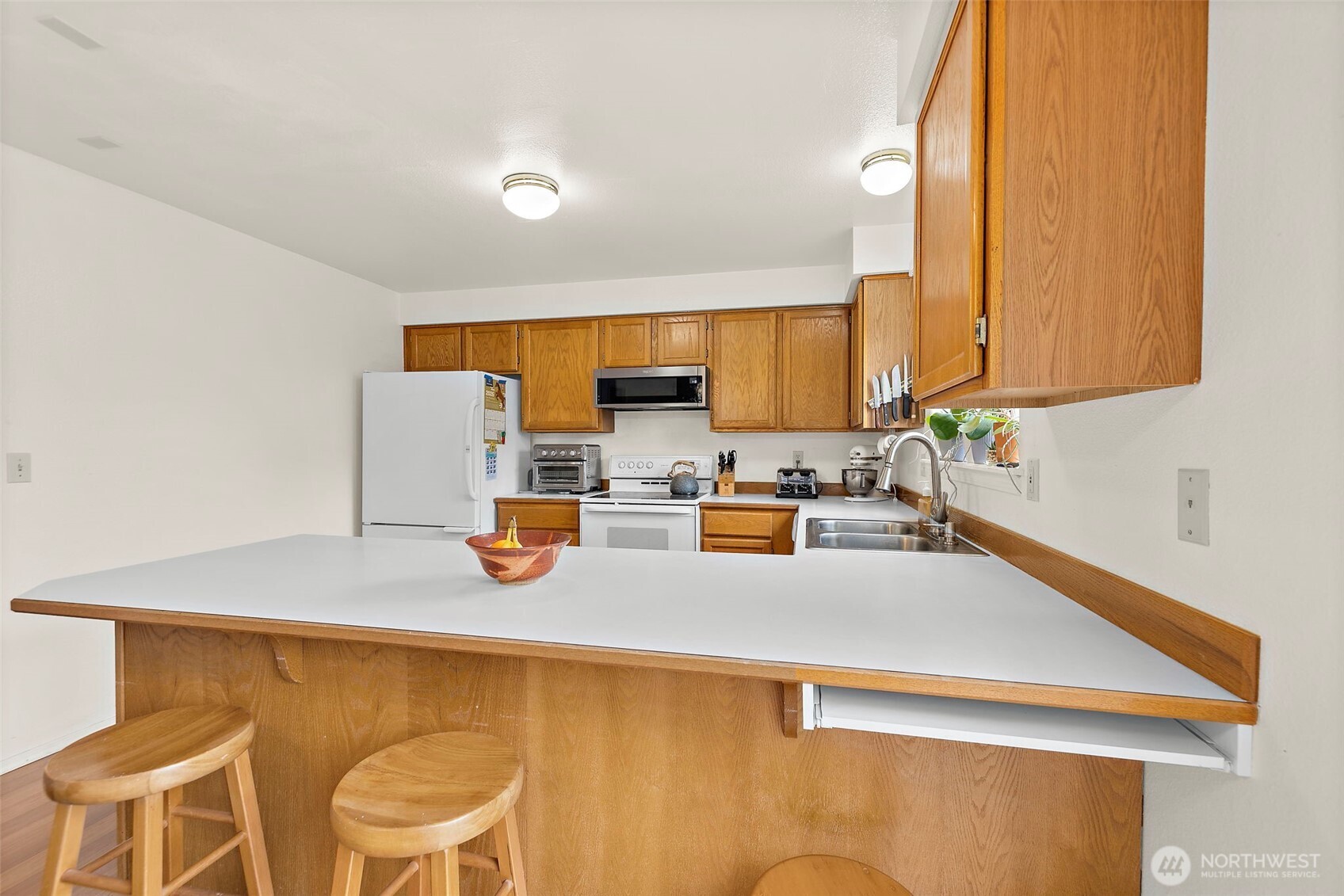 12928 SE 217th Place , Kent, WA 98031