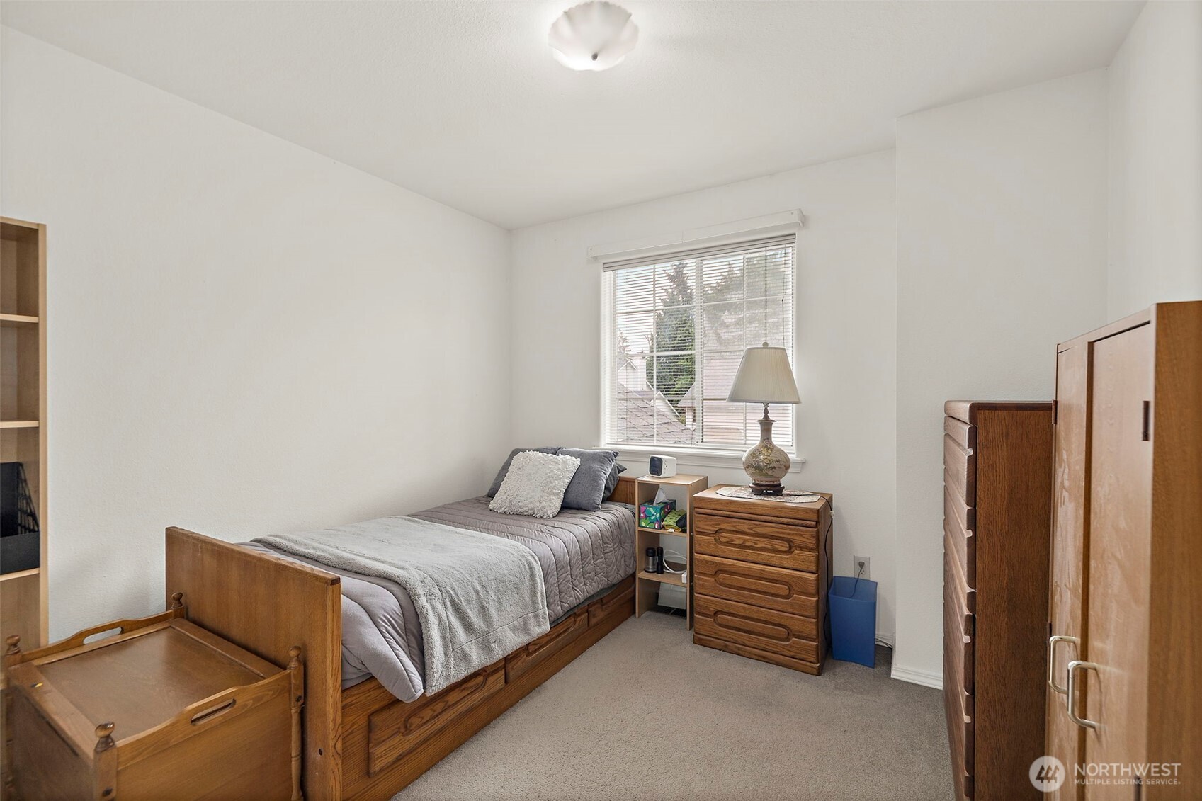 12928 SE 217th Place , Kent, WA 98031
