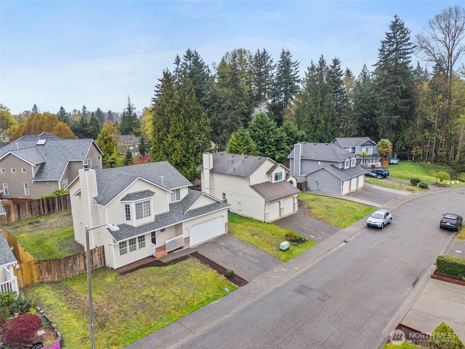 12928 SE 217th Place , Kent, WA 98031