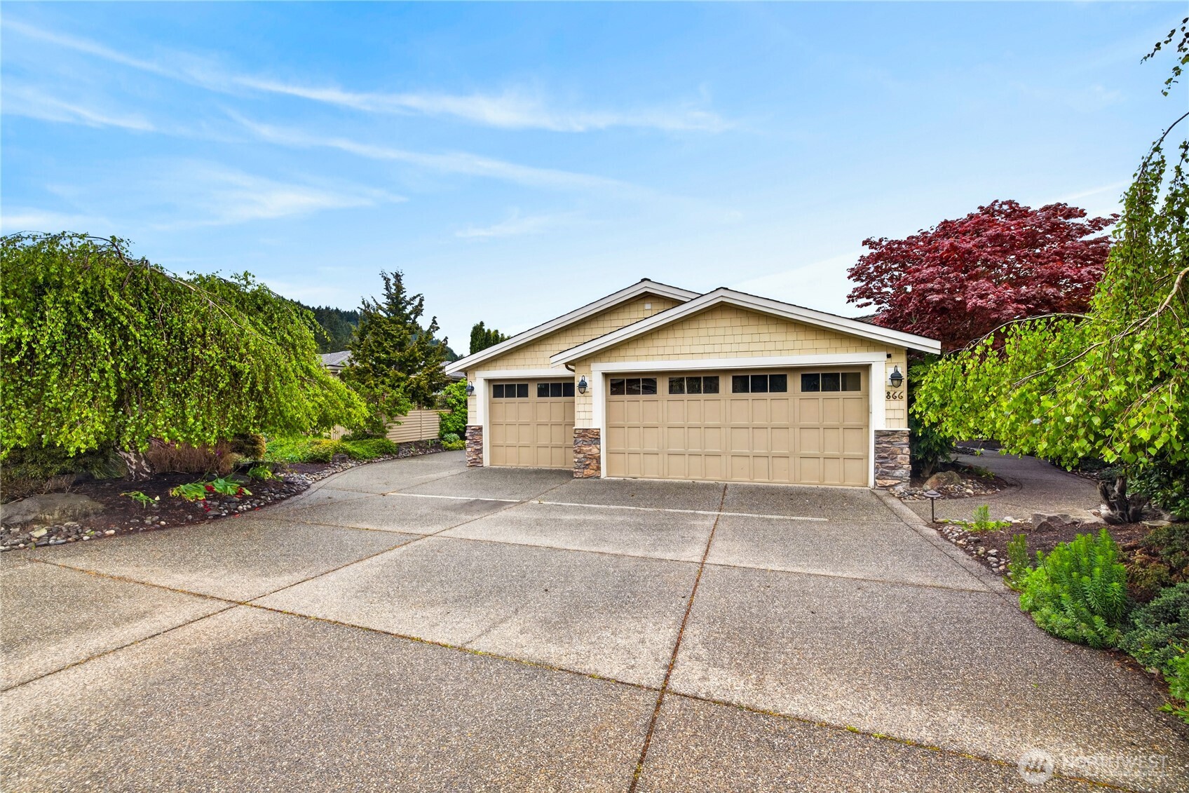 866 Kalispell Drive , La Conner, WA 98257