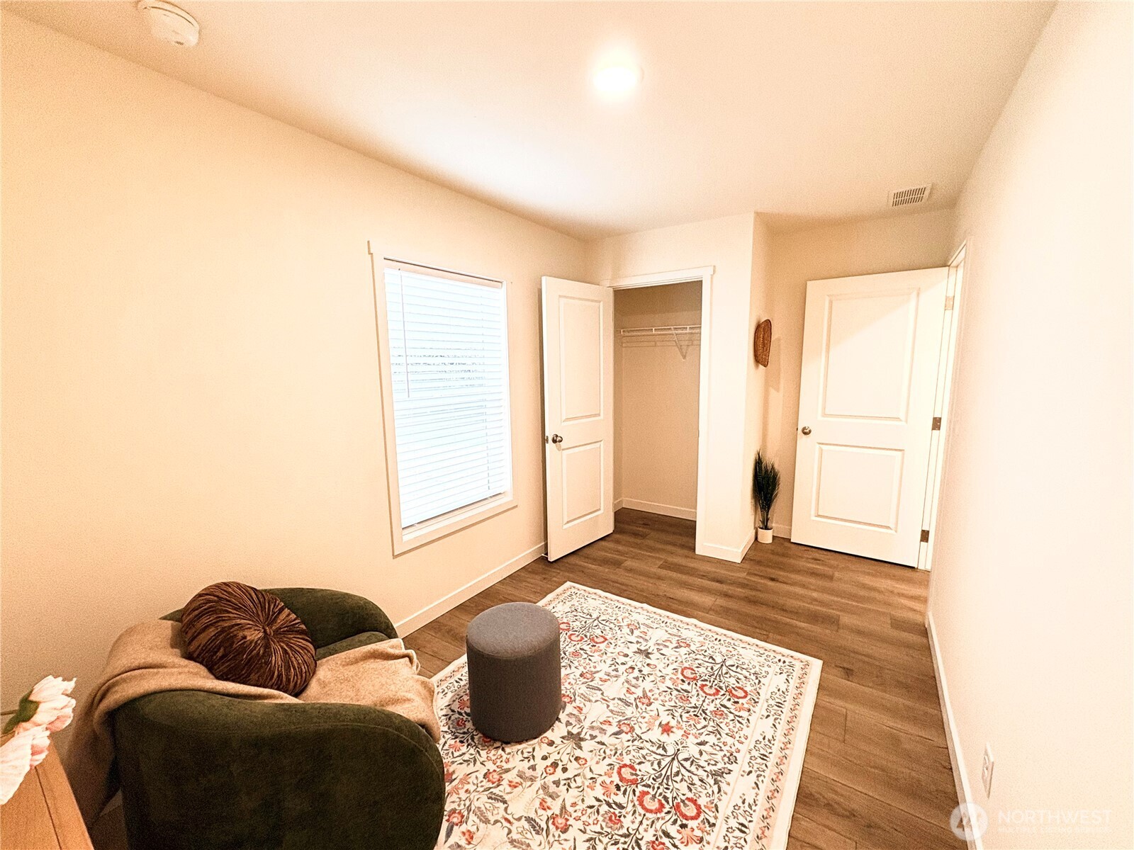763 Eadon Rd , Toledo, WA 98591