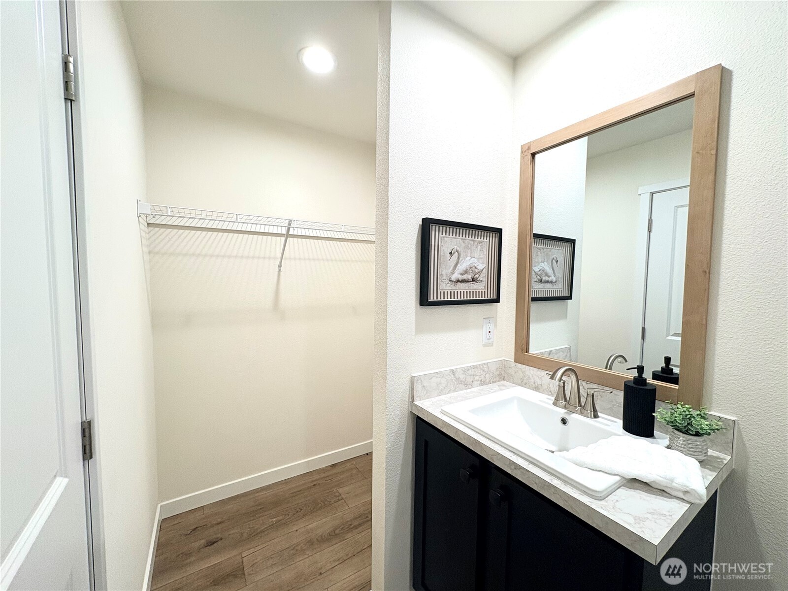 763 Eadon Rd , Toledo, WA 98591