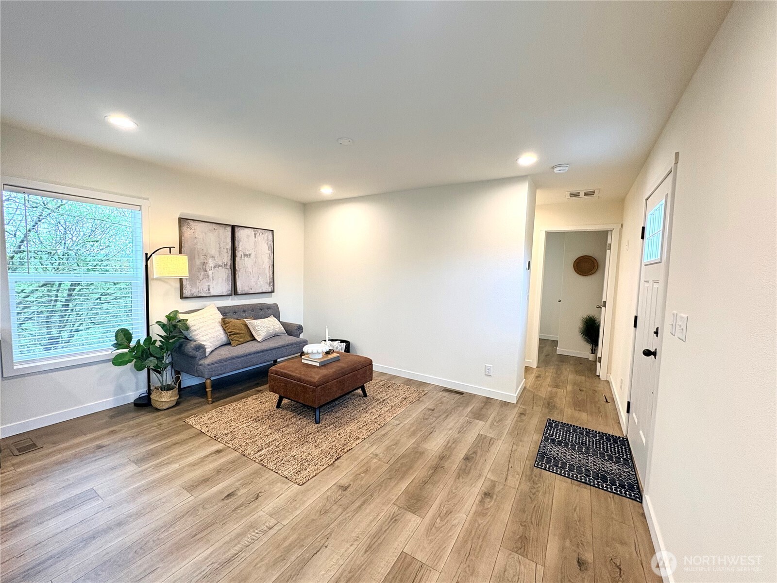 763 Eadon Rd , Toledo, WA 98591